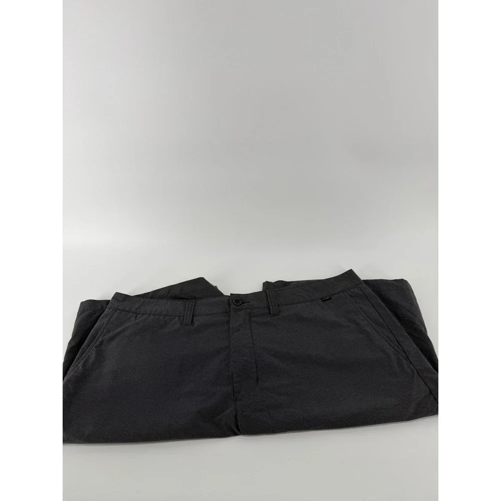 TravisMathew Mens Gray Performance Golf Shorts Size 40 Stretch‎ Flat Front